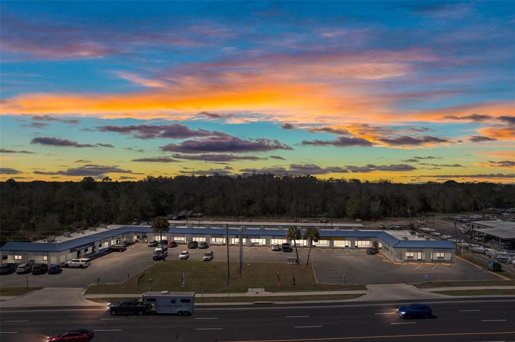 На продажу: $27,200 (0 спален, 0 ванн, 1600 Квадратных фут)