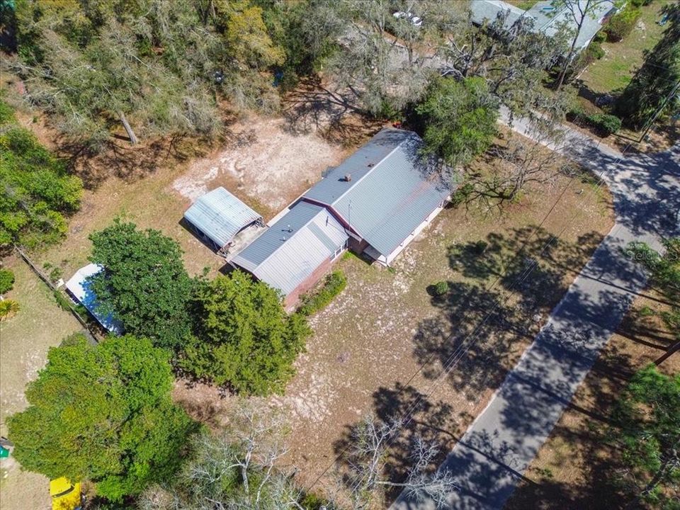 For Sale: $298,500 (3 beds, 3 baths, 1944 Square Feet)