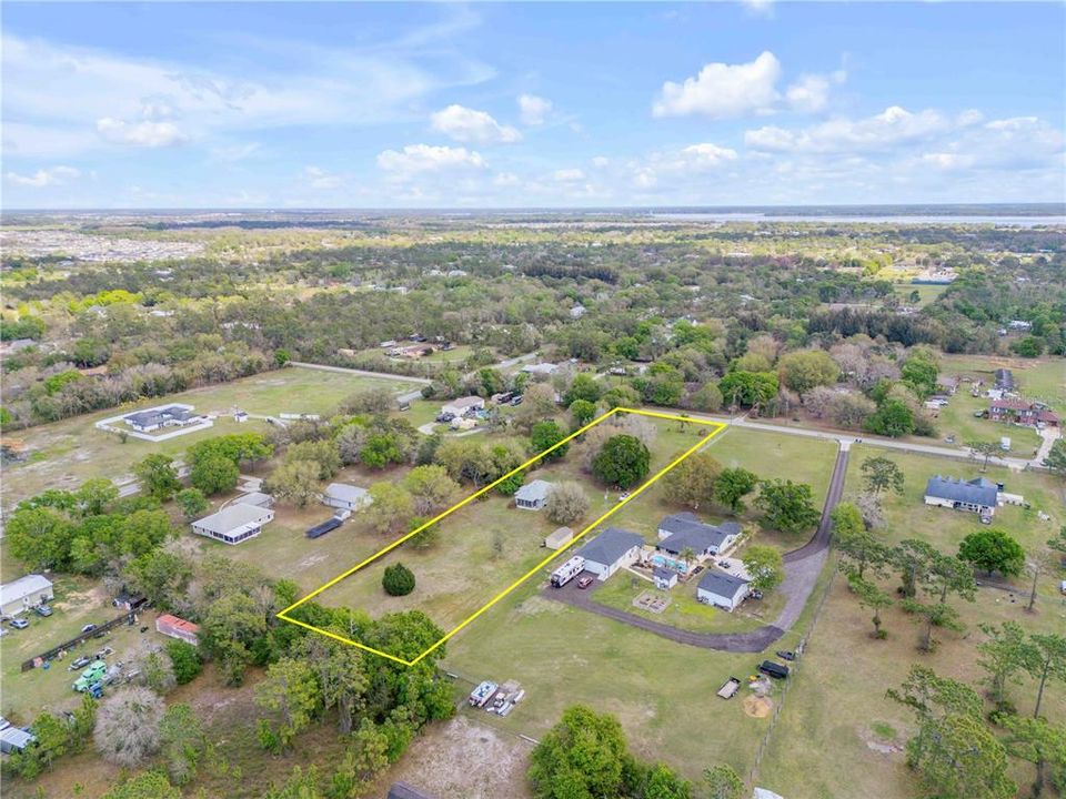 Activo con contrato: $449,000 (3 camas, 2 baños, 1092 Pies cuadrados)