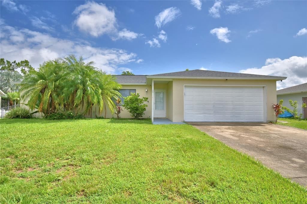 For Sale: $268,000 (3 beds, 2 baths, 1068 Square Feet)