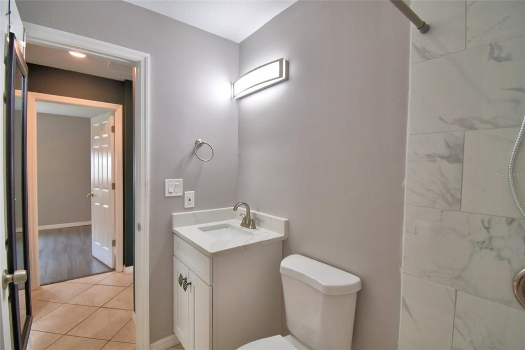 For Sale: $268,000 (3 beds, 2 baths, 1068 Square Feet)