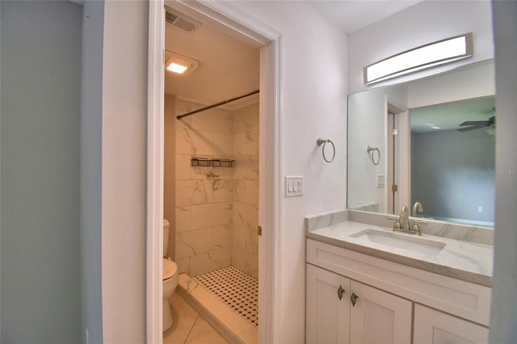For Sale: $268,000 (3 beds, 2 baths, 1068 Square Feet)