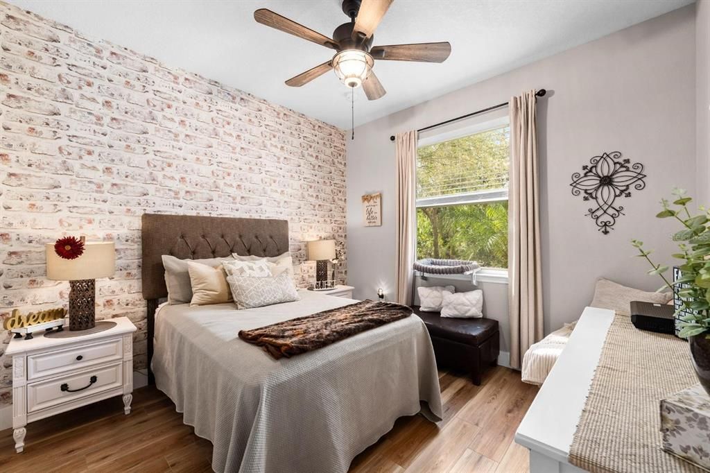 En Venta: $329,515 (2 camas, 2 baños, 1493 Pies cuadrados)