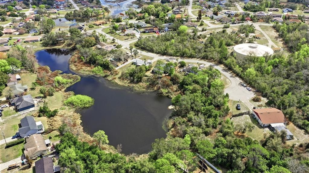 En Venta: $49,900 (0.49 acres)