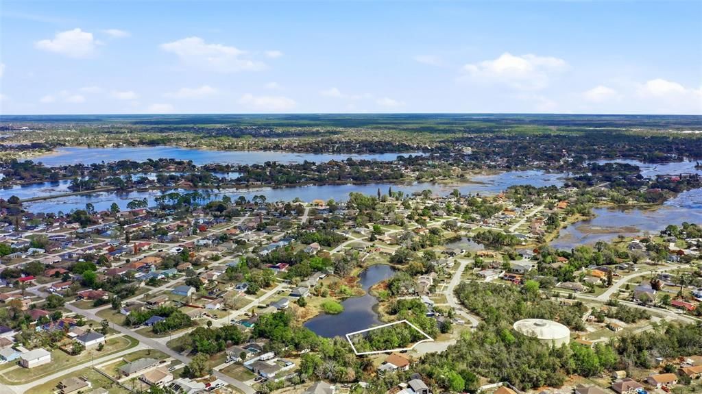 En Venta: $49,900 (0.49 acres)