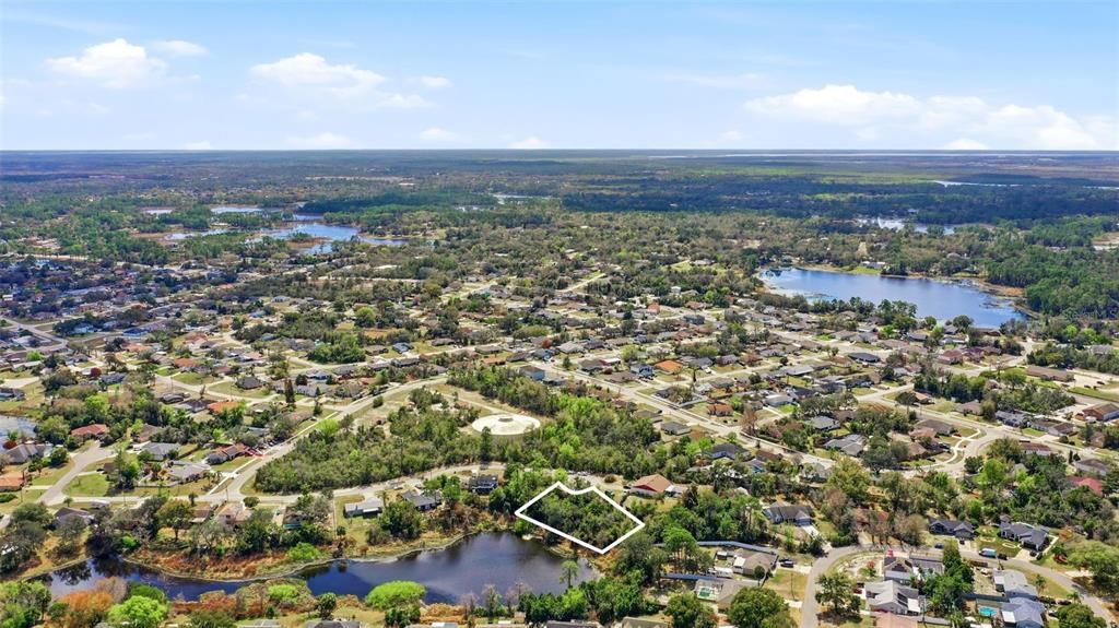 En Venta: $49,900 (0.49 acres)