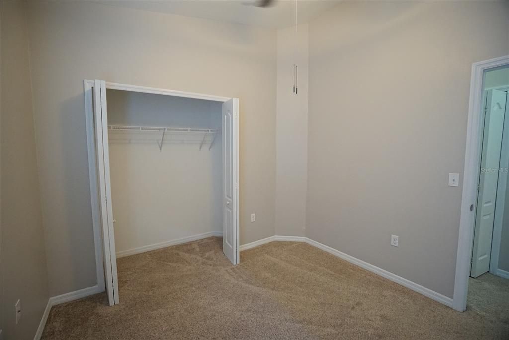 Active With Contract: $1,995 (3 beds, 2 baths, 1626 Square Feet)