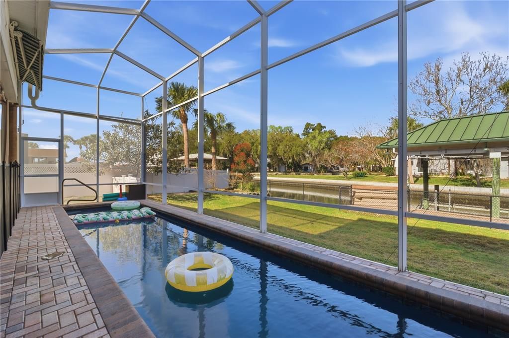 En Venta: $1,600,000 (4 camas, 3 baños, 3133 Pies cuadrados)