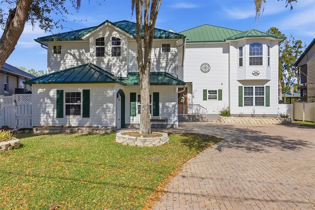 En Venta: $1,600,000 (4 camas, 3 baños, 3133 Pies cuadrados)