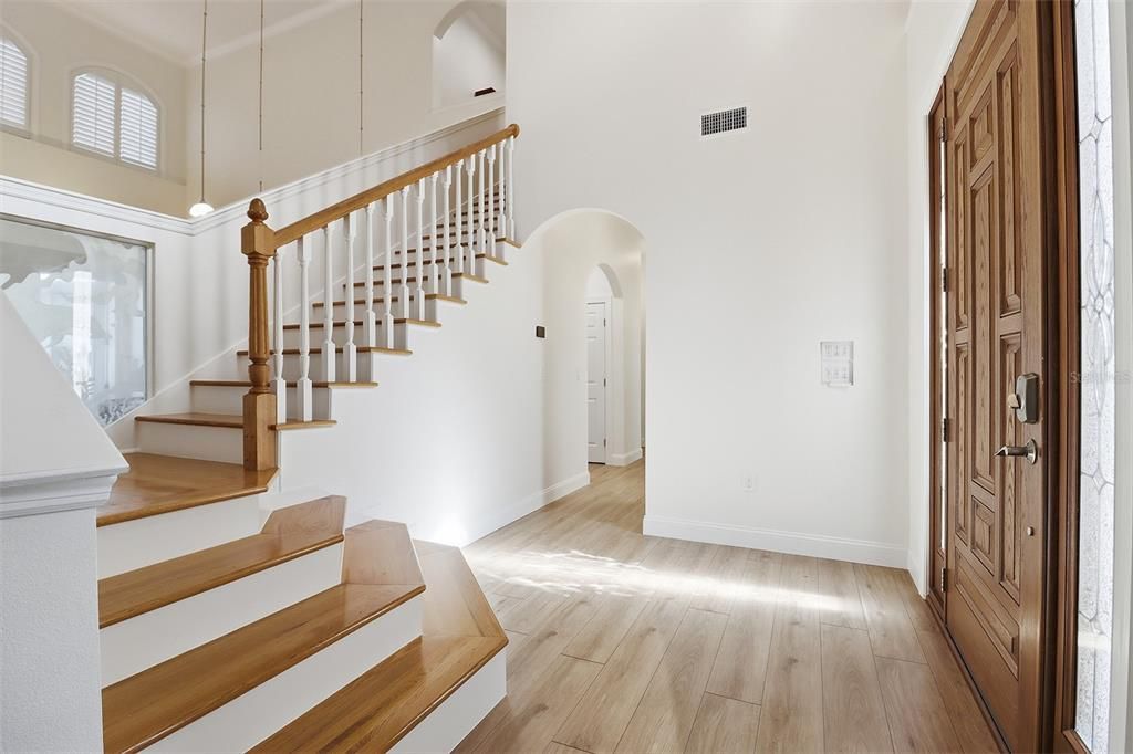 En Venta: $1,600,000 (4 camas, 3 baños, 3133 Pies cuadrados)