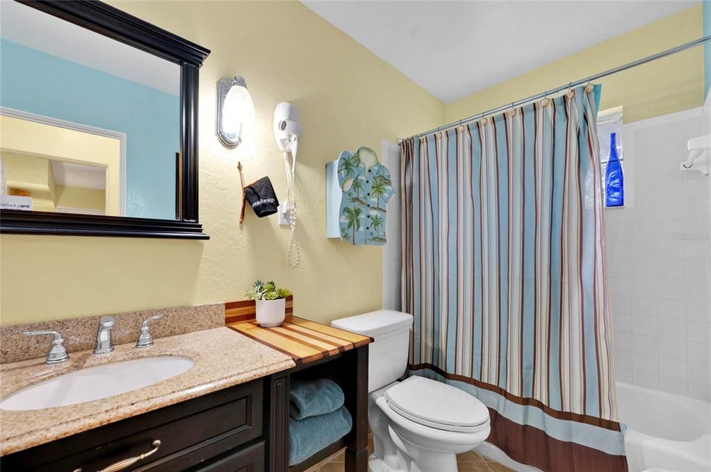 For Sale: $1,325,000 (3 beds, 2 baths, 1540 Square Feet)