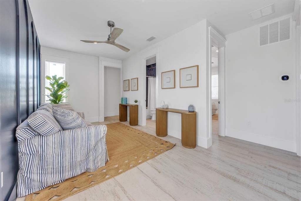 For Sale: $4,050,000 (6 beds, 6 baths, 3165 Square Feet)