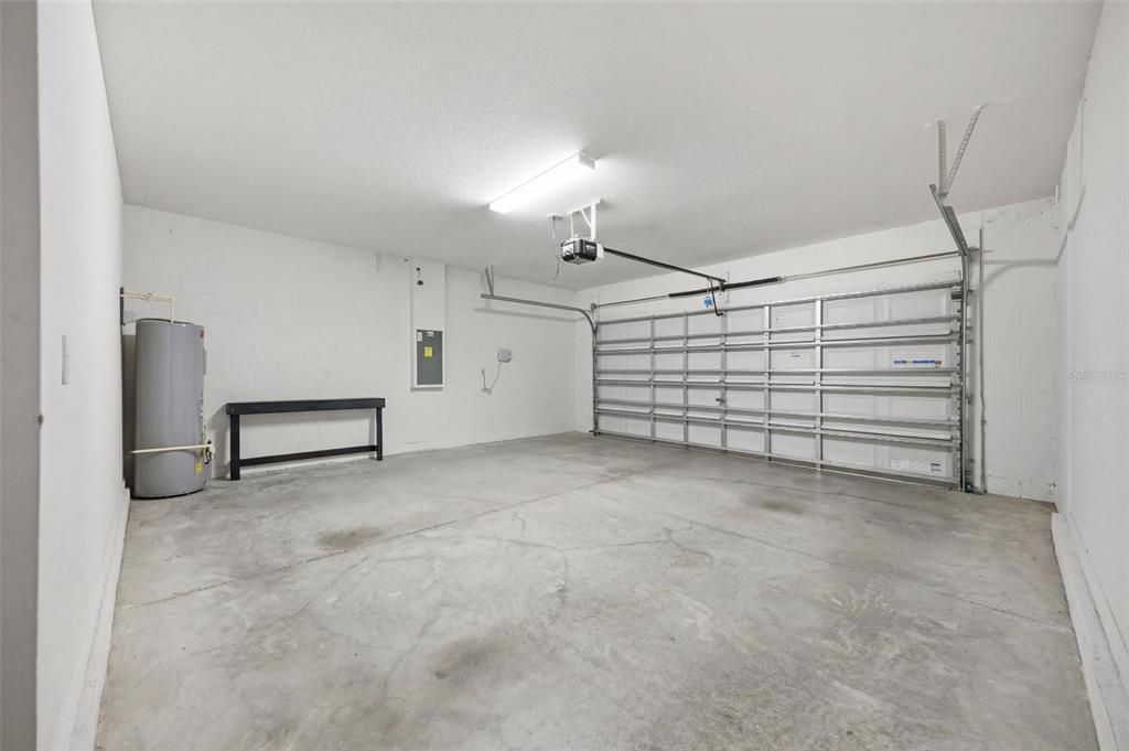 For Sale: $344,500 (4 beds, 2 baths, 1920 Square Feet)