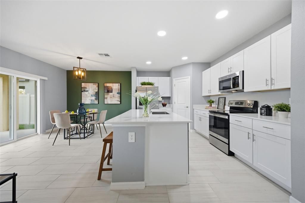 For Sale: $344,500 (4 beds, 2 baths, 1920 Square Feet)