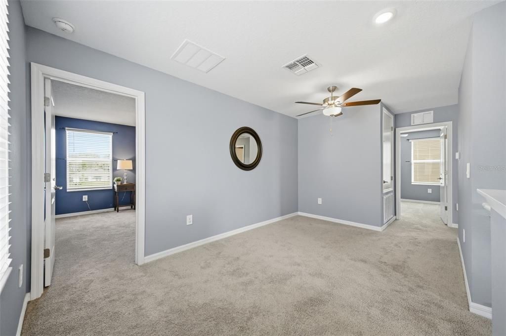 For Sale: $344,500 (4 beds, 2 baths, 1920 Square Feet)