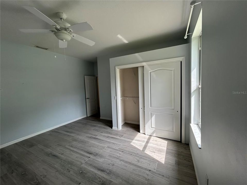 For Rent: $1,900 (3 beds, 1 baths, 1780 Square Feet)