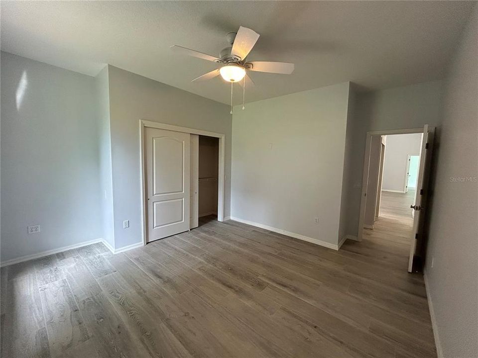 For Rent: $1,900 (3 beds, 1 baths, 1780 Square Feet)