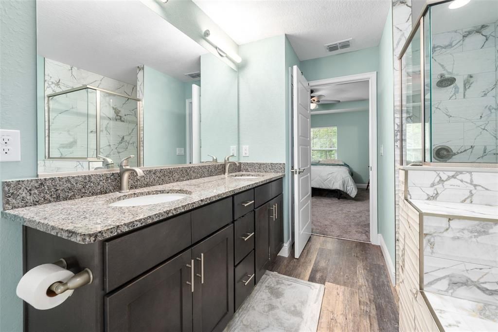 For Sale: $389,000 (3 beds, 2 baths, 1491 Square Feet)