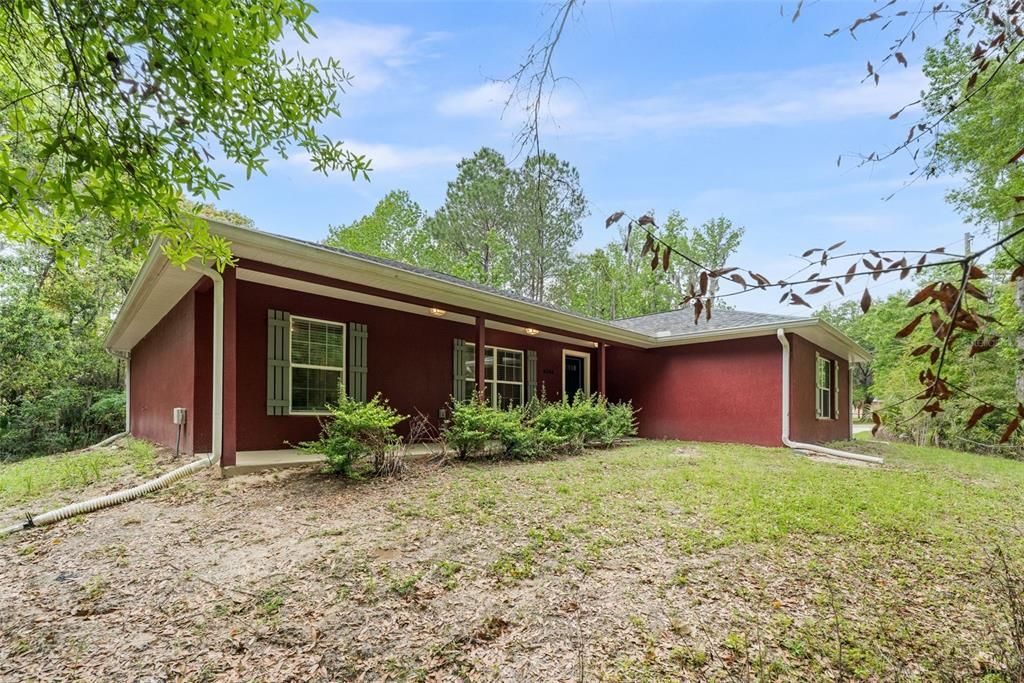 For Sale: $389,000 (3 beds, 2 baths, 1491 Square Feet)