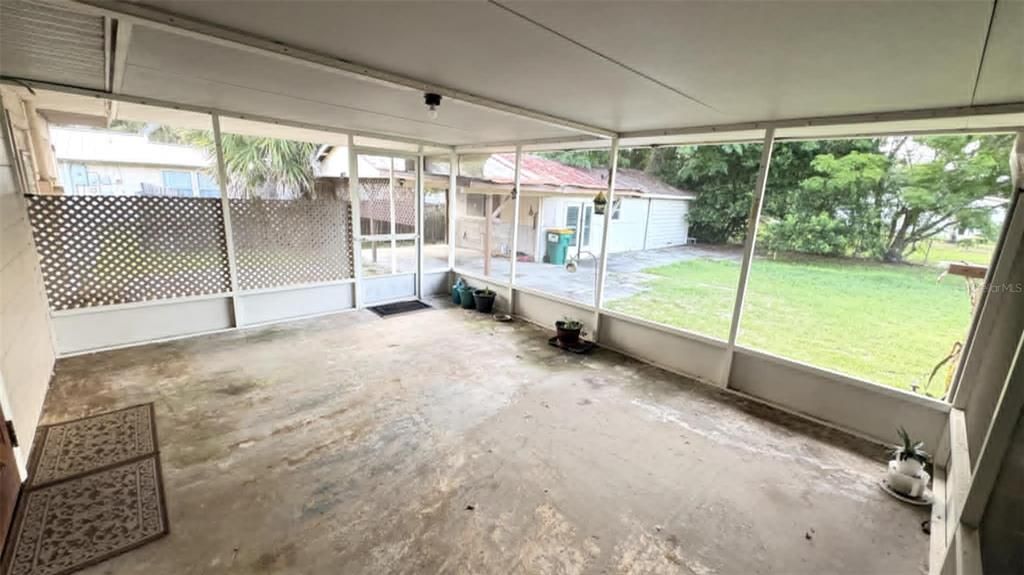 Activo con contrato: $225,000 (4 camas, 2 baños, 1584 Pies cuadrados)