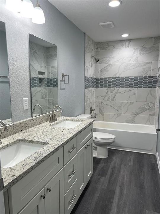 Activo con contrato: $189,900 (2 camas, 1 baños, 1039 Pies cuadrados)