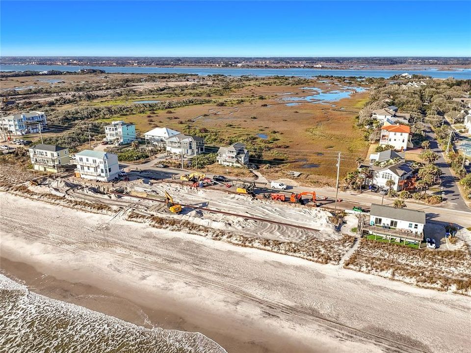 待售: $849,900 (0.32 acres)