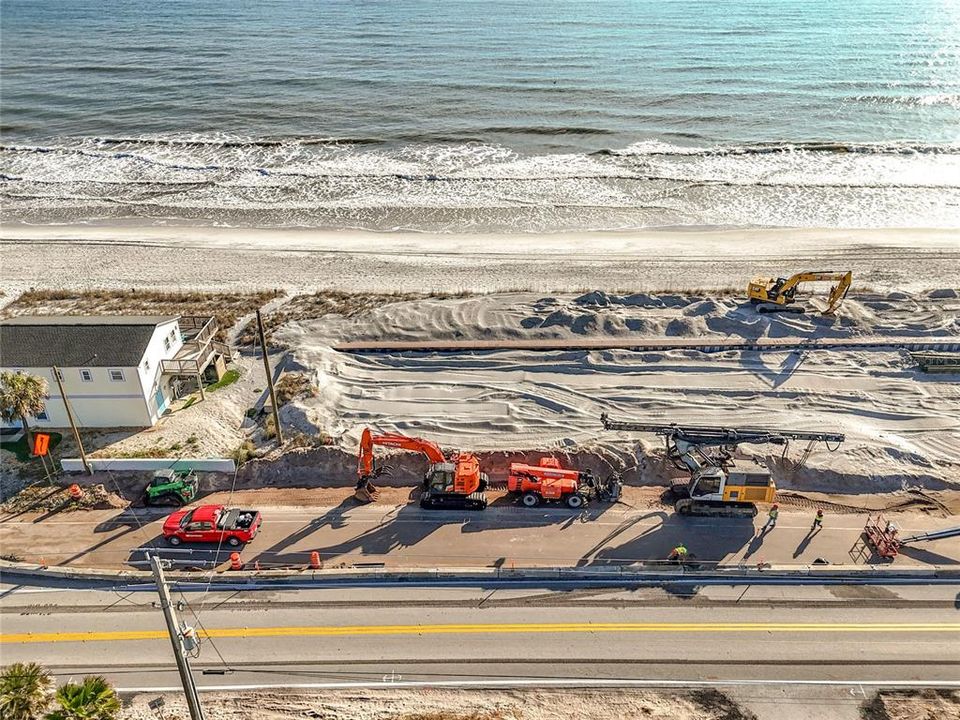 待售: $849,900 (0.32 acres)