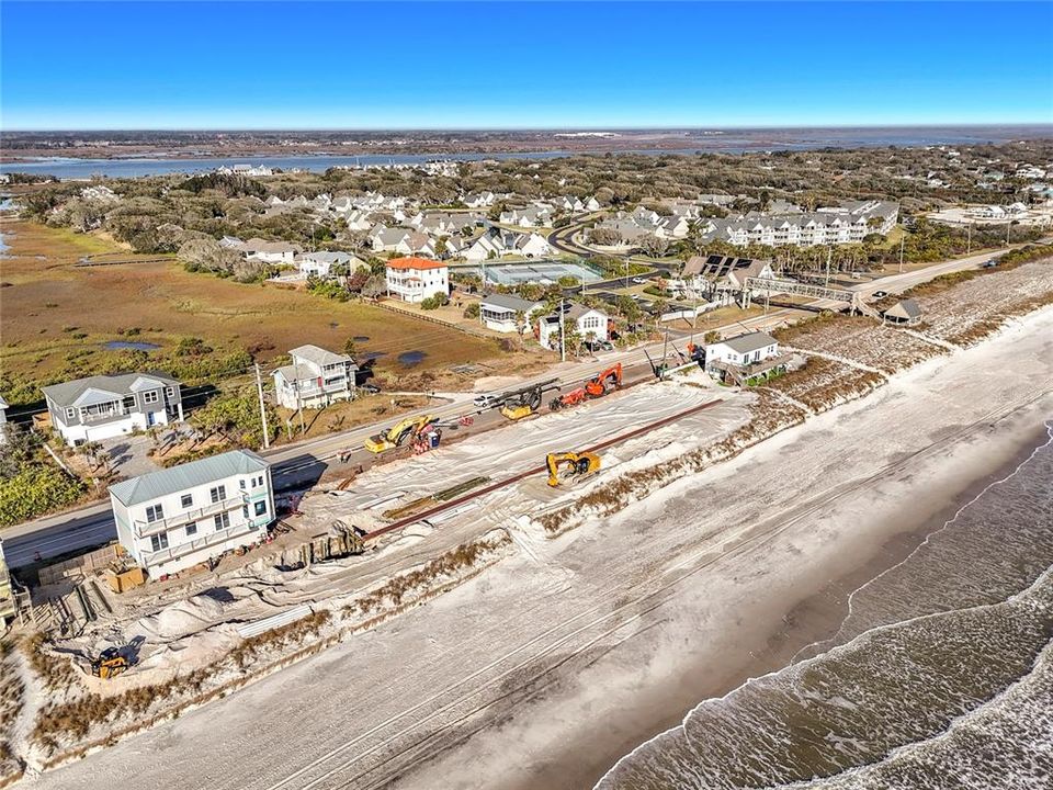 待售: $849,900 (0.32 acres)