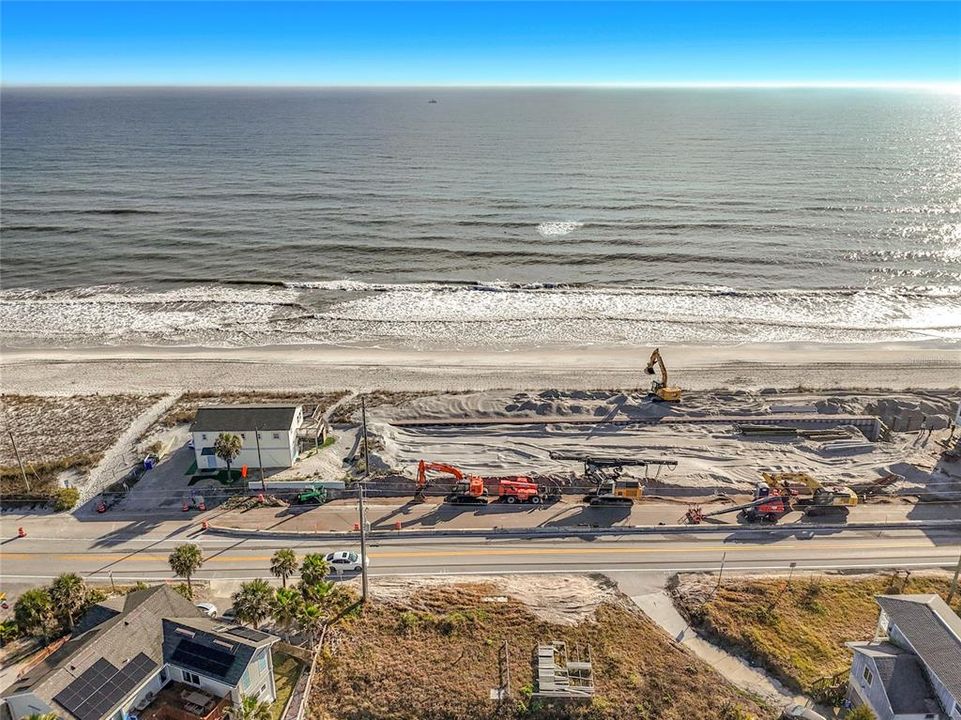 待售: $849,900 (0.32 acres)