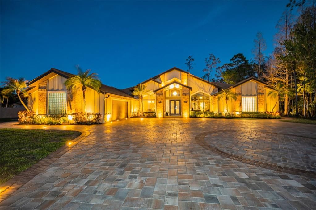 Recently Sold: $1,695,000 (4 beds, 3 baths, 4554 Square Feet)
