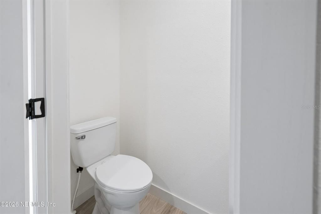 En Venta: $299,900 (3 camas, 2 baños, 1560 Pies cuadrados)
