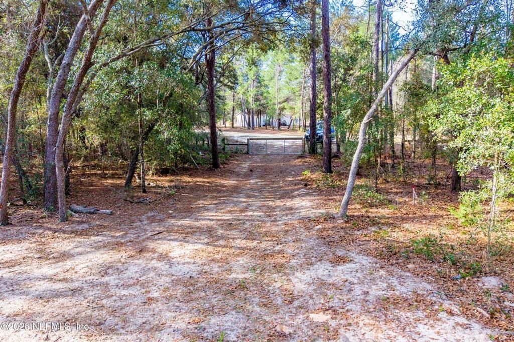 En Venta: $299,900 (3 camas, 2 baños, 1560 Pies cuadrados)