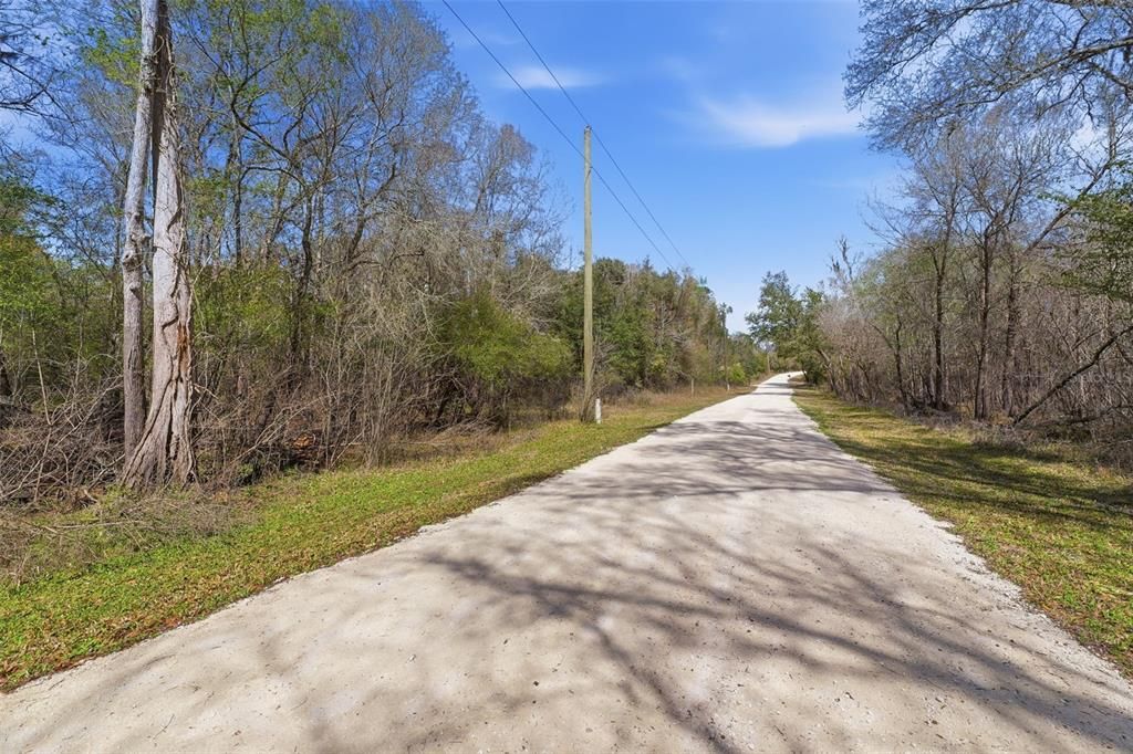 En Venta: $19,000 (0.70 acres)
