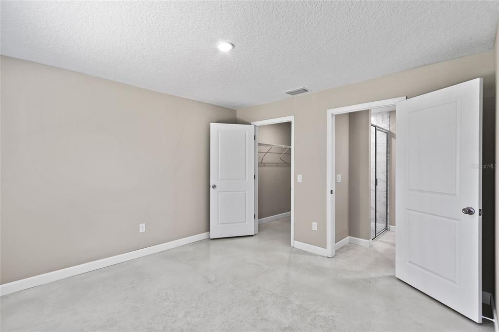 For Rent: $1,850 (3 beds, 2 baths, 1159 Square Feet)