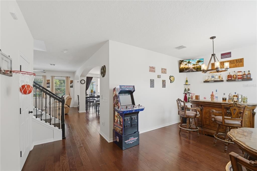 En Venta: $735,000 (6 camas, 4 baños, 3061 Pies cuadrados)