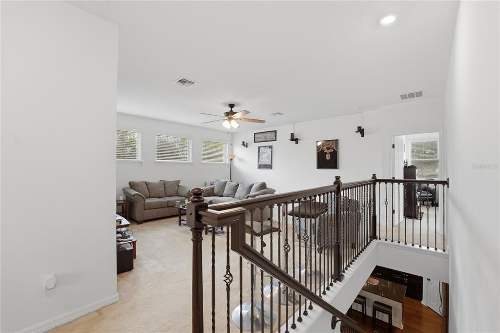 En Venta: $735,000 (6 camas, 4 baños, 3061 Pies cuadrados)