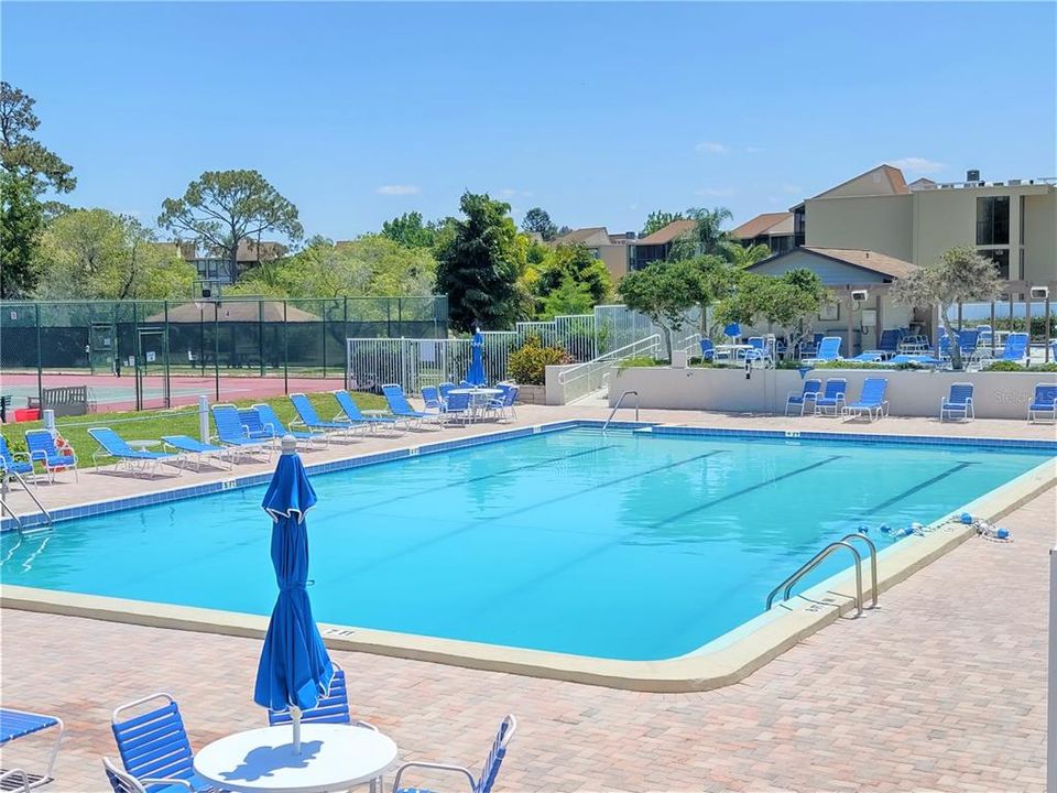For Rent: $1,825 (2 beds, 2 baths, 888 Square Feet)