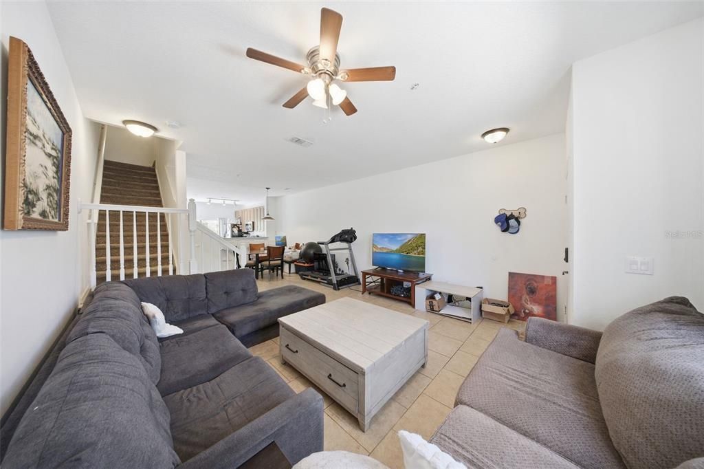 En Venta: $215,000 (2 camas, 2 baños, 1236 Pies cuadrados)
