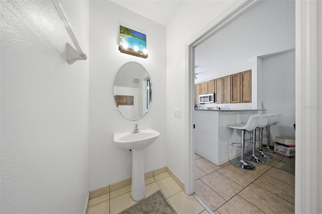 En Venta: $215,000 (2 camas, 2 baños, 1236 Pies cuadrados)