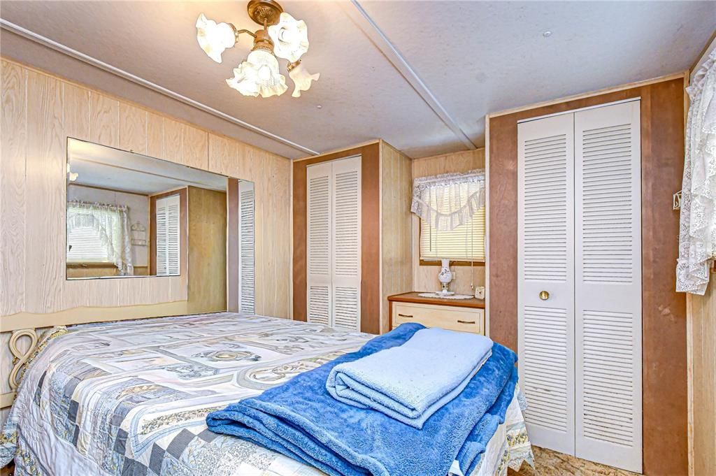 На продажу: $47,500 (2 спален, 1 ванн, 564 Квадратных фут)