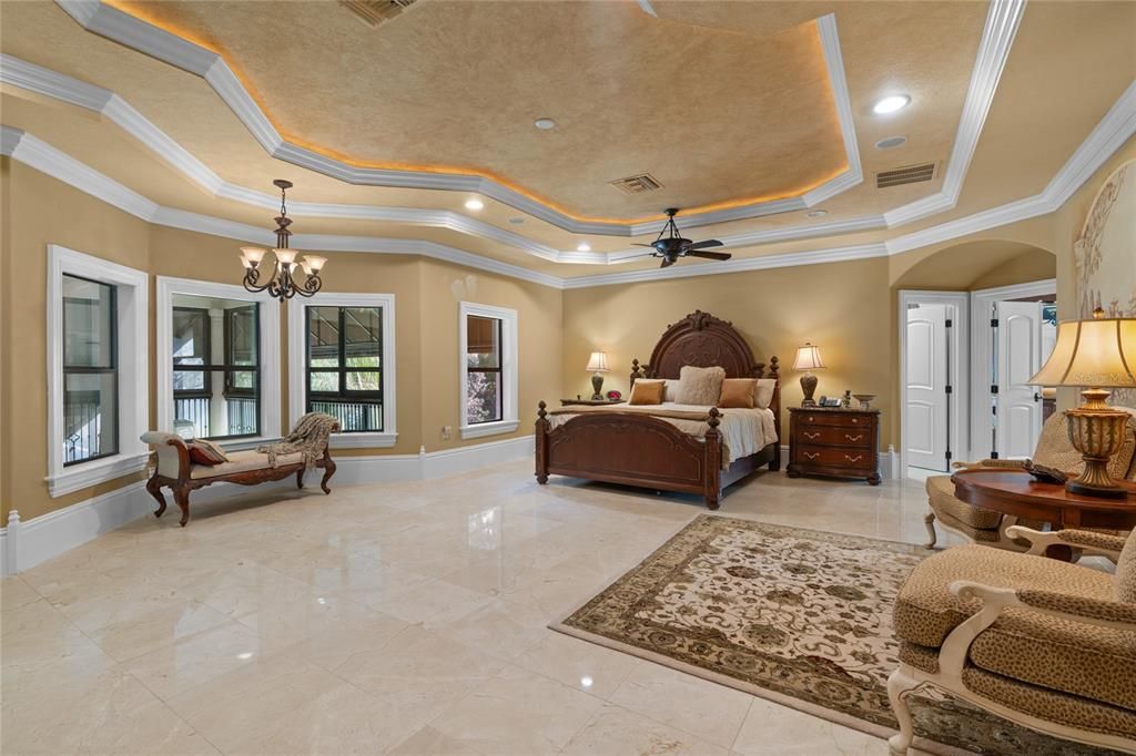 На продажу: $2,700,000 (7 спален, 8 ванн, 7240 Квадратных фут)