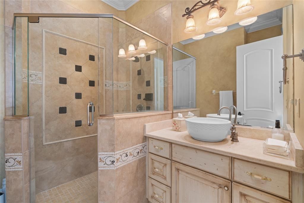 На продажу: $2,700,000 (7 спален, 8 ванн, 7240 Квадратных фут)