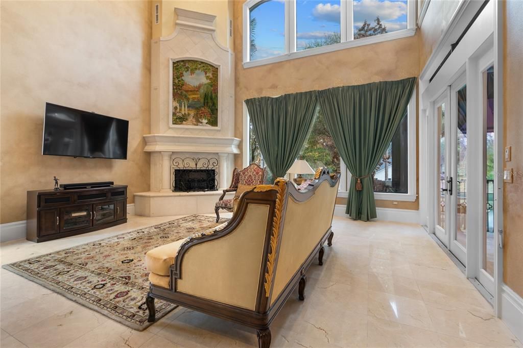 На продажу: $2,700,000 (7 спален, 8 ванн, 7240 Квадратных фут)