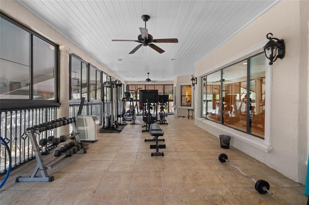 На продажу: $2,700,000 (7 спален, 8 ванн, 7240 Квадратных фут)