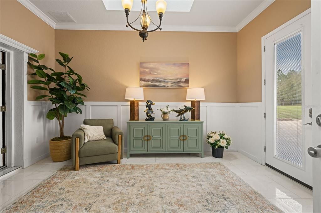 For Sale: $1,000,000 (5 beds, 5 baths, 5536 Square Feet)