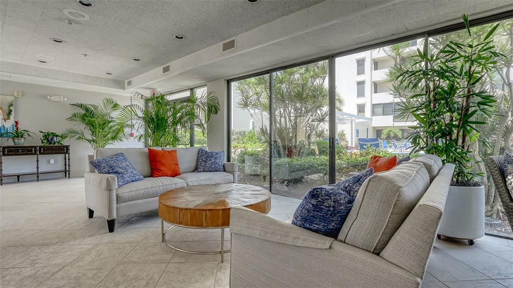 Active With Contract: $749,000 (3 beds, 2 baths, 2031 Square Feet)
