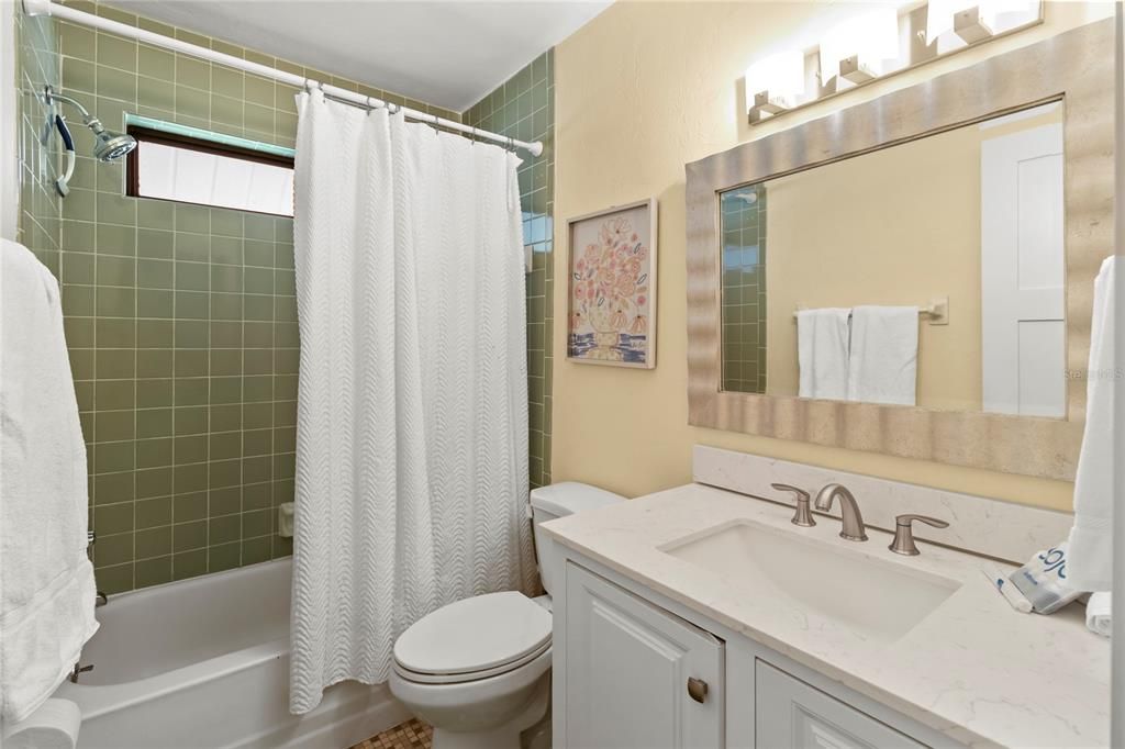 For Sale: $509,500 (2 beds, 2 baths, 1080 Square Feet)