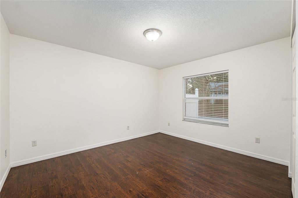 Active With Contract: $349,900 (4 beds, 2 baths, 2382 Square Feet)