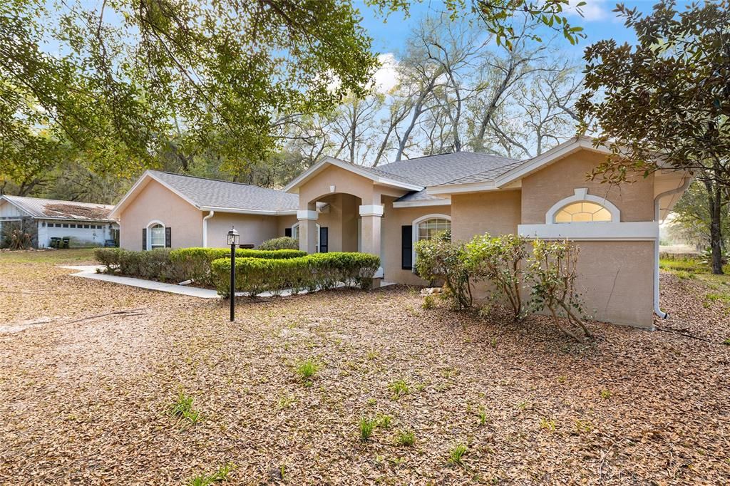 Active With Contract: $349,900 (4 beds, 2 baths, 2382 Square Feet)