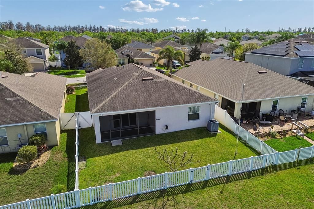Active With Contract: $315,000 (4 beds, 3 baths, 2006 Square Feet)